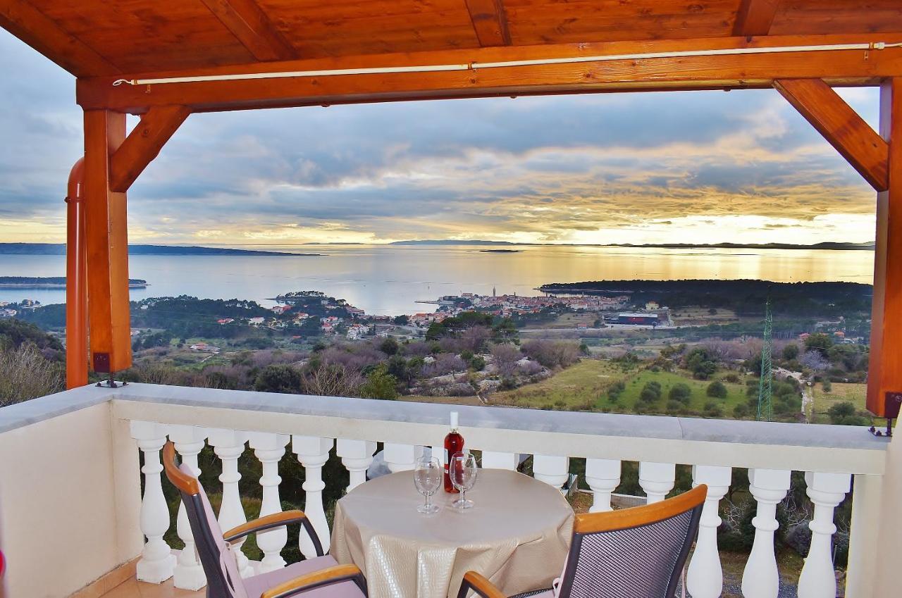 Apartments Panorama View Zeljko Scerbe Mundanije Ngoại thất bức ảnh